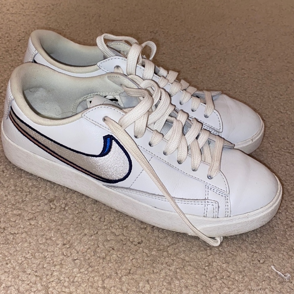 Nike shoes